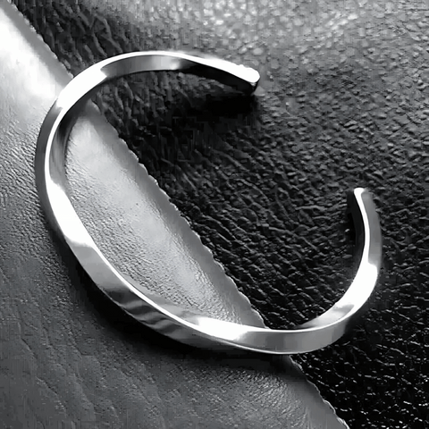 Curved Stainless Steel Bracelet kada