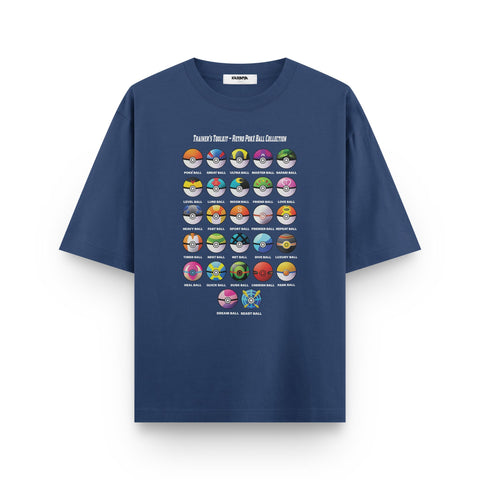 Trainer's Toolkit – Retro Poké Ball Oversized T-Shirt