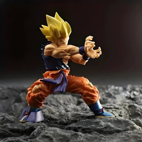 Dragon Ball Z Super Saiyan Goku Action Figure (16cm)