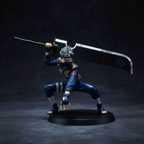 Kakashi Hatake with Kubikiribocho Figure